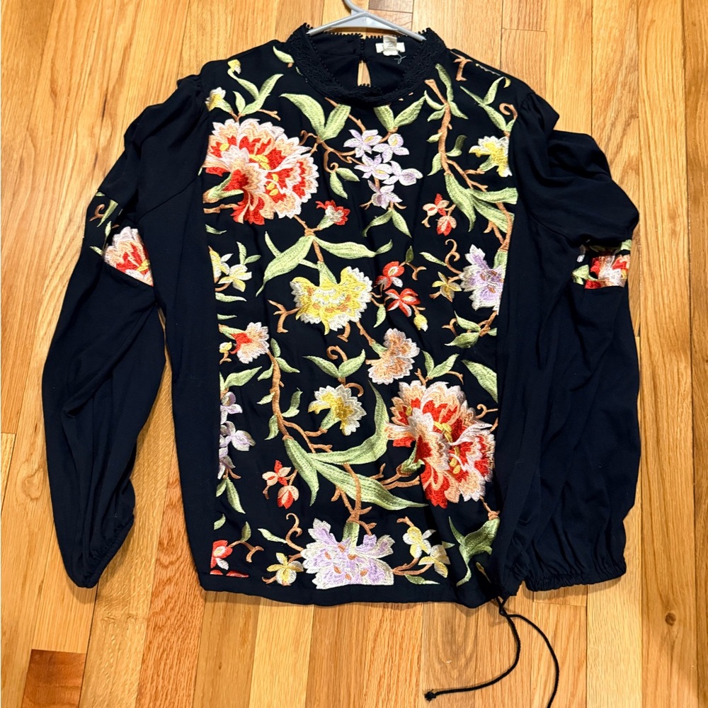 Tiny by Anthropologie Embroidered Floral Black Long Sleeve Blouse